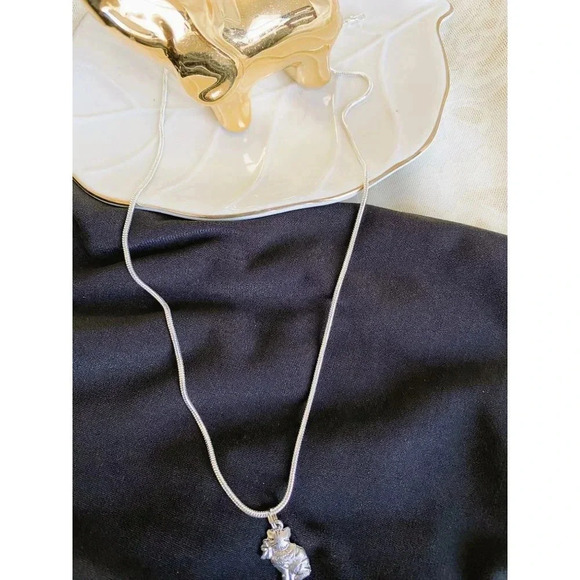 Women's Fashion Metallic Silverplated Necklace with Cat Kitty Pendant Charm - Picture 5 of 5